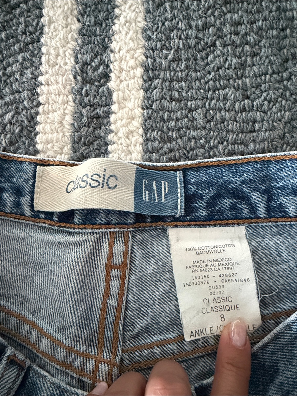 Vintage GAP Classic Light Blue Bermuda - Picture 2 of 3